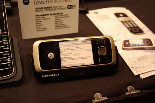 Motorola-HS1001-02