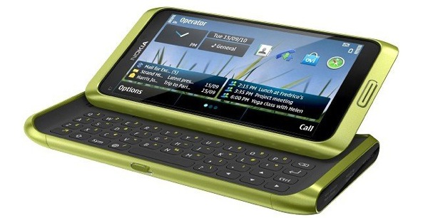 Nokia E7, con navegación gratuita a través de Ovi Mapas 3.6 6