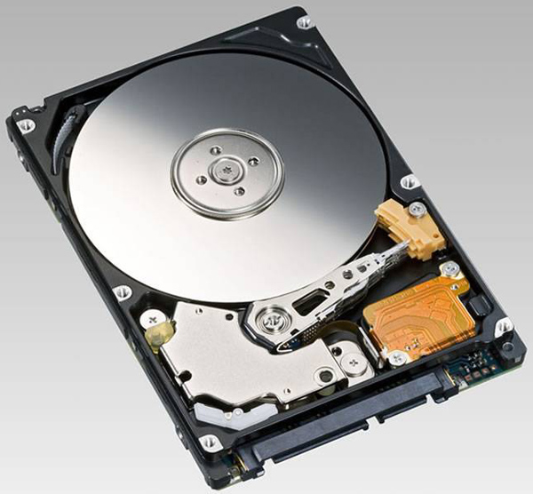Fujitsu MHZ2 BJ, un disco duro SATA de 2,5 pulgadas y 320 GB
