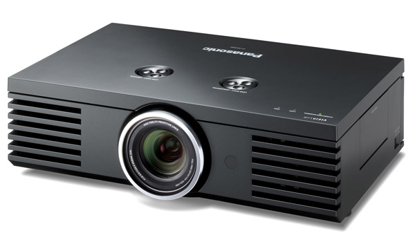 Panasonic PT-AE4000, proyector FullHD para los amantes del cine en casa