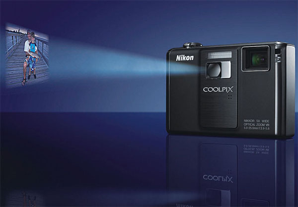 Nikon Coolpix S1000pj, la primera cámara con proyector incorporado