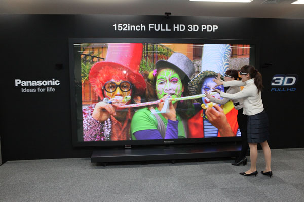 Panasonic presenta un televisor de plasma de 152 pulgadas, compatible 3D