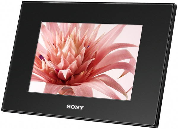Sony S-Frame DPF-A73, un marco de fotos barato con pantalla de siete pulgadas