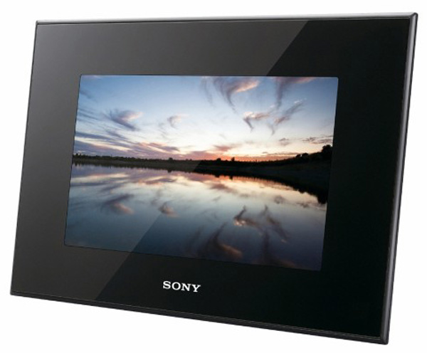 Sony-S-Frame-DPF-X95-02