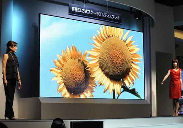 Mitsubishi tiene en cartera un televisor OLED, con diagonal de 149 pulgadas