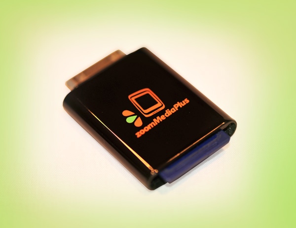ZoomIt, lector de tarjetas de memoria SD para iPhone y iPod Touch