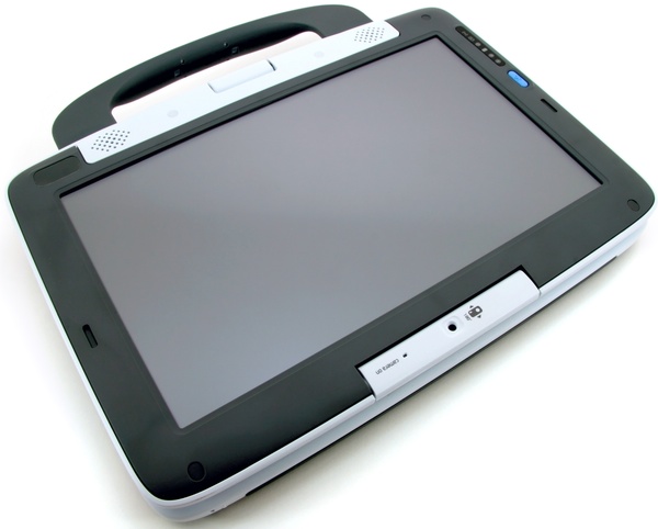 Intel-Classmate-PC-Tablet-02