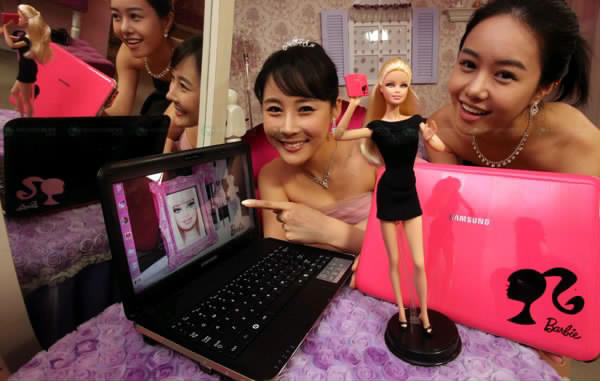 Samsung Corby X170 Barbie Edition, portátil compacto dedicado a Barbie