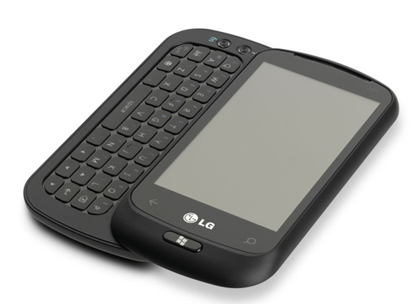 LG Optimus 7Q con Windows Phone 7, un móvil con teclado QWERTY y pantalla táctil