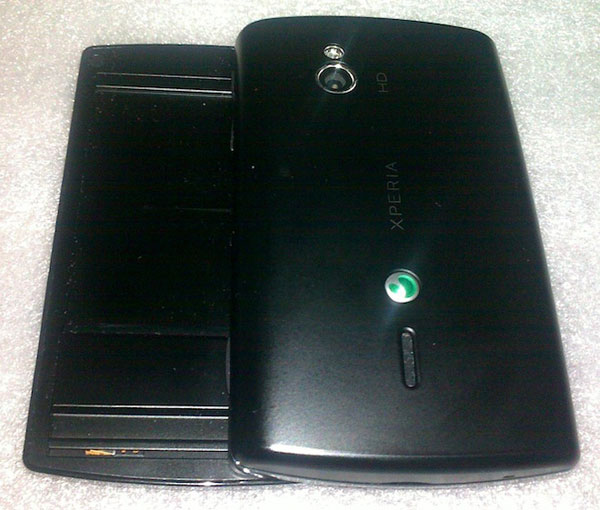 Sony Ericsson Xperia mini Pro: imágenes del sucesor