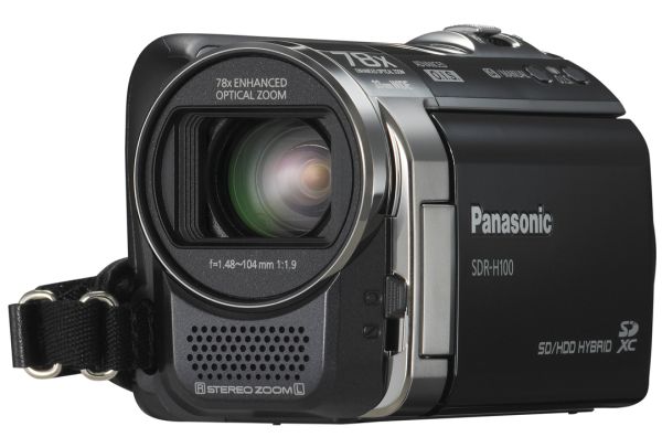 Panasonic SDR-H100 una videocámara híbrida con zoom óptico de 70x y gran angular extremo
