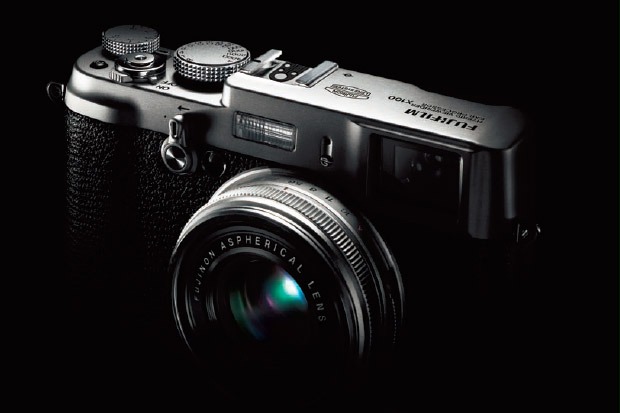 Fujifilm FinePix X100, cámara digital de estética retro y buena calidad