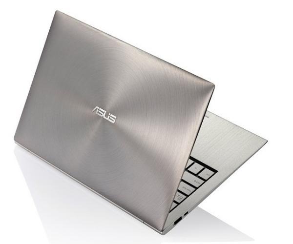 Asus UX21, el finísimo portátil con Core i7