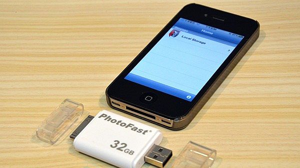 PhotoFast i-FlashDrive, USB híbrido para dispositivos Apple y PC