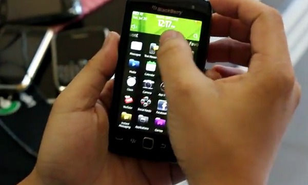 BlackBerry 9860 Touch, se muestra en un vídeo