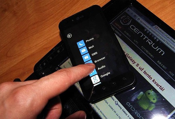 LG Optimus Black, se filtra un nuevo móvil con Windows Phone 7