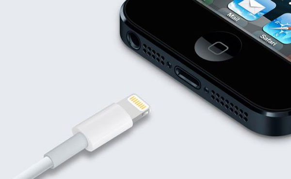Apple controla la fabricación de adaptadores no originales para iPhone 5