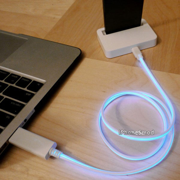 Apple no consigue frenar la fabricación de accesorios para el iPhone 5