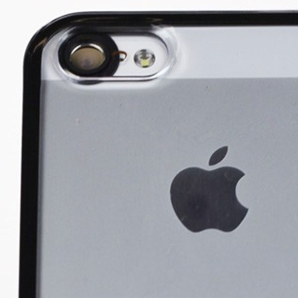 Una funda protectora soluciona el problema de la cámara del iPhone 5