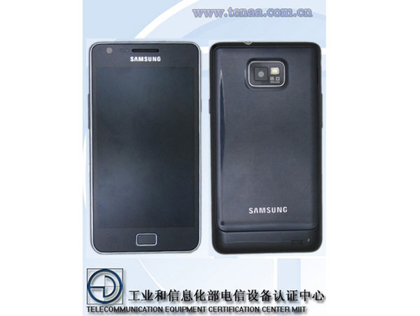 El Samsung Galaxy S2 Plus se muestra en imágenes