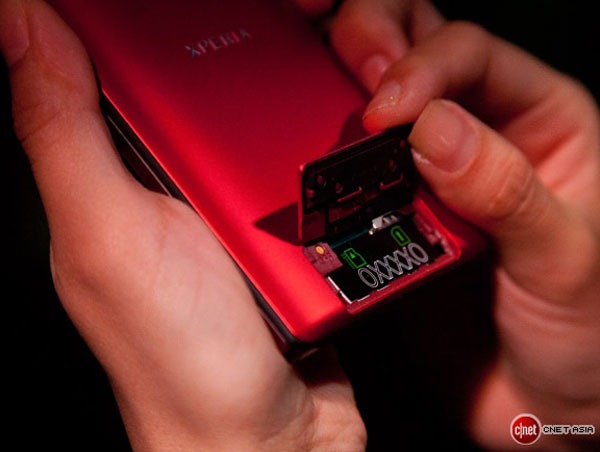 Sony Xperia ZL rojo 01