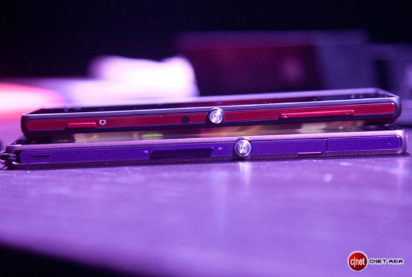 Sony Xperia ZL rojo 03
