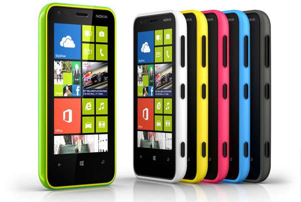 Nokia Lumia 620 011