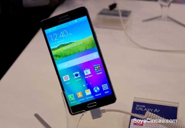 Samsung muestra el Galaxy A7, su teléfono más fino hasta la fecha