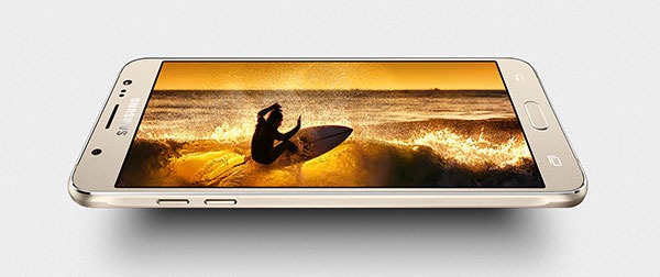 SamsungGalaxyJ5-2016-01