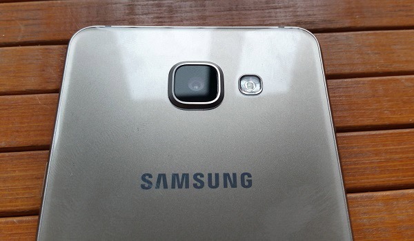 samsung_galaxy_a5_2016_vs_huawei_p9_lite_04
