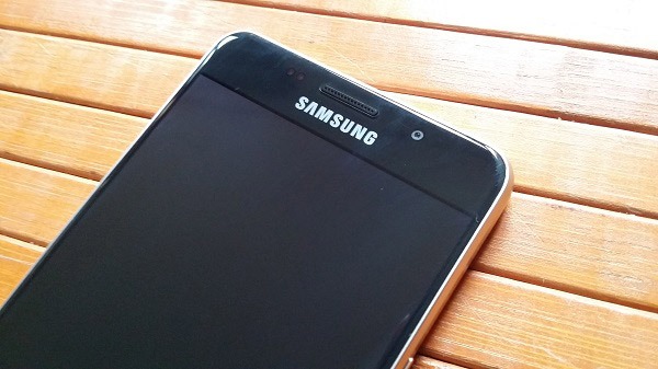 samsung_galaxy_a5_2016_vs_huawei_p9_lite_06