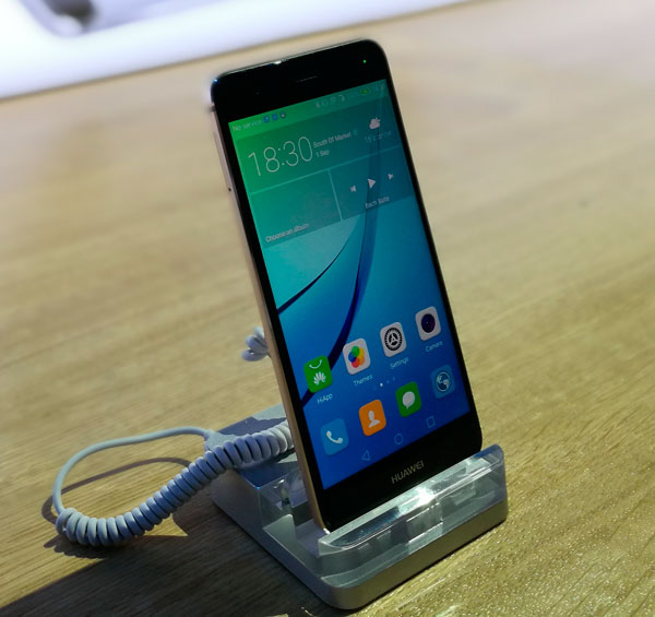 Huawei Nova