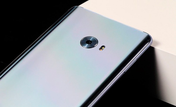 Xiaomi mi note 2 vs huawei mate 10 lite