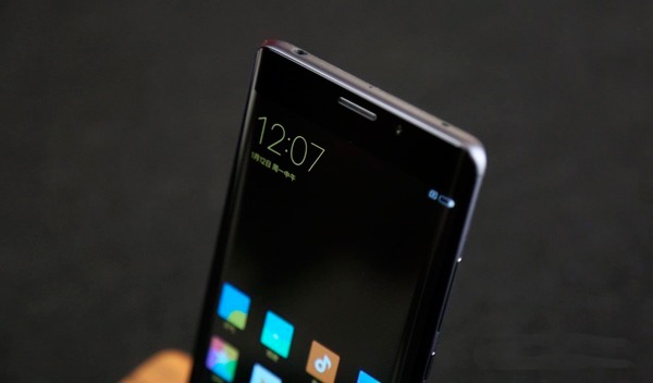 Huawei Mate 9 vs Xiaomi Mi Note 2
