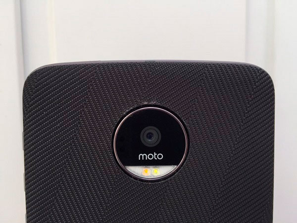 moto z camara principal