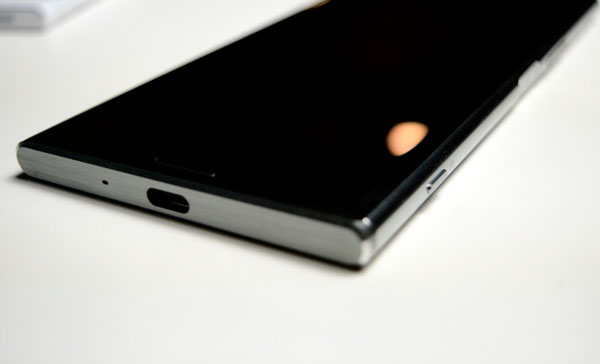 5 diferencias entre el Sony Xperia XZ y el Sony Xperia XZ Premium bateria XZ